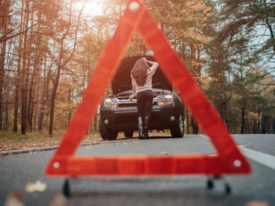 Wie lassen sich E-Autos fachgerecht abschleppen und bergen? 1 {{brizy_dc_image_alt entityId=