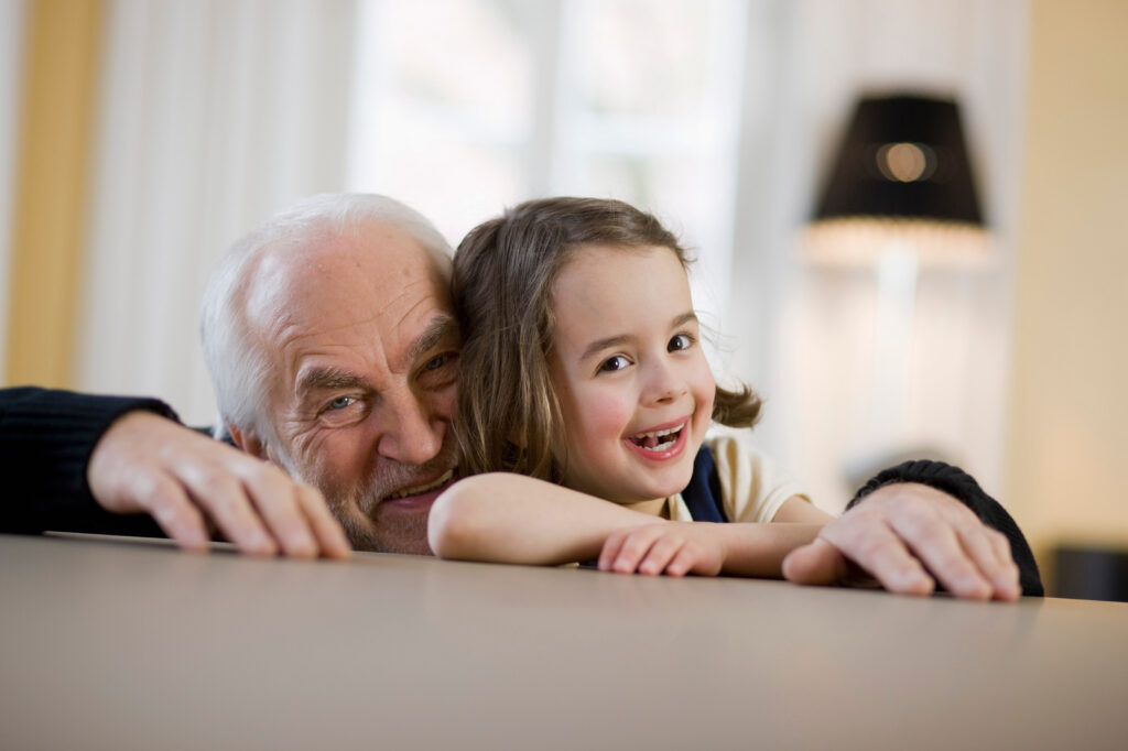 old man and young girl smiling 2023 11 27 04 58 06 utc